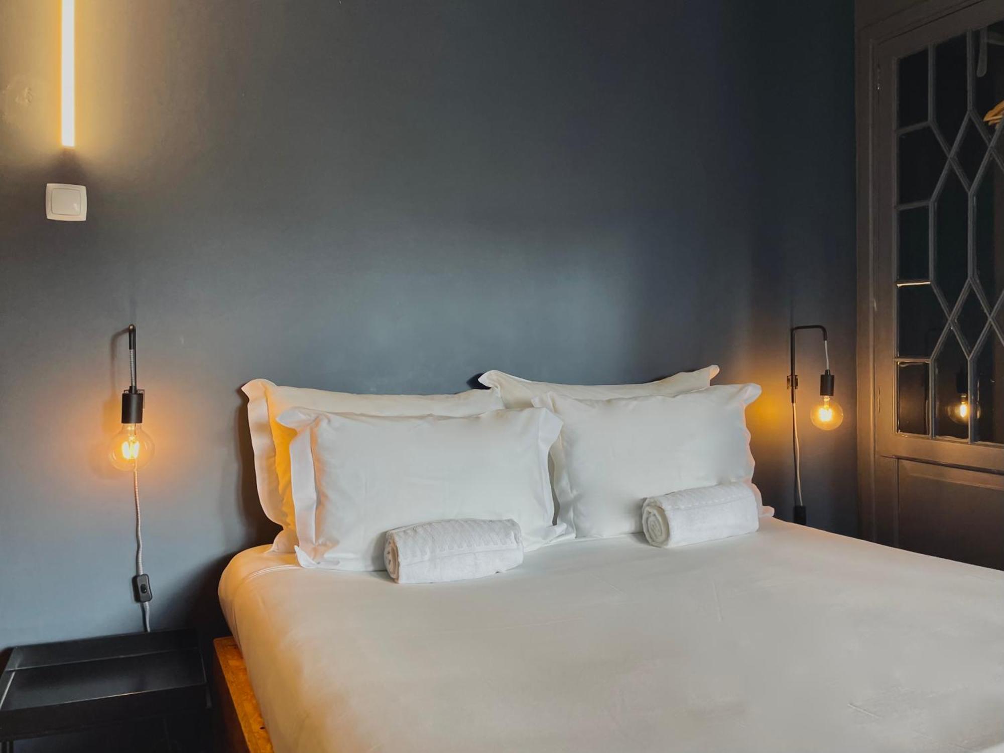 Hostal Avenue & Lisboa