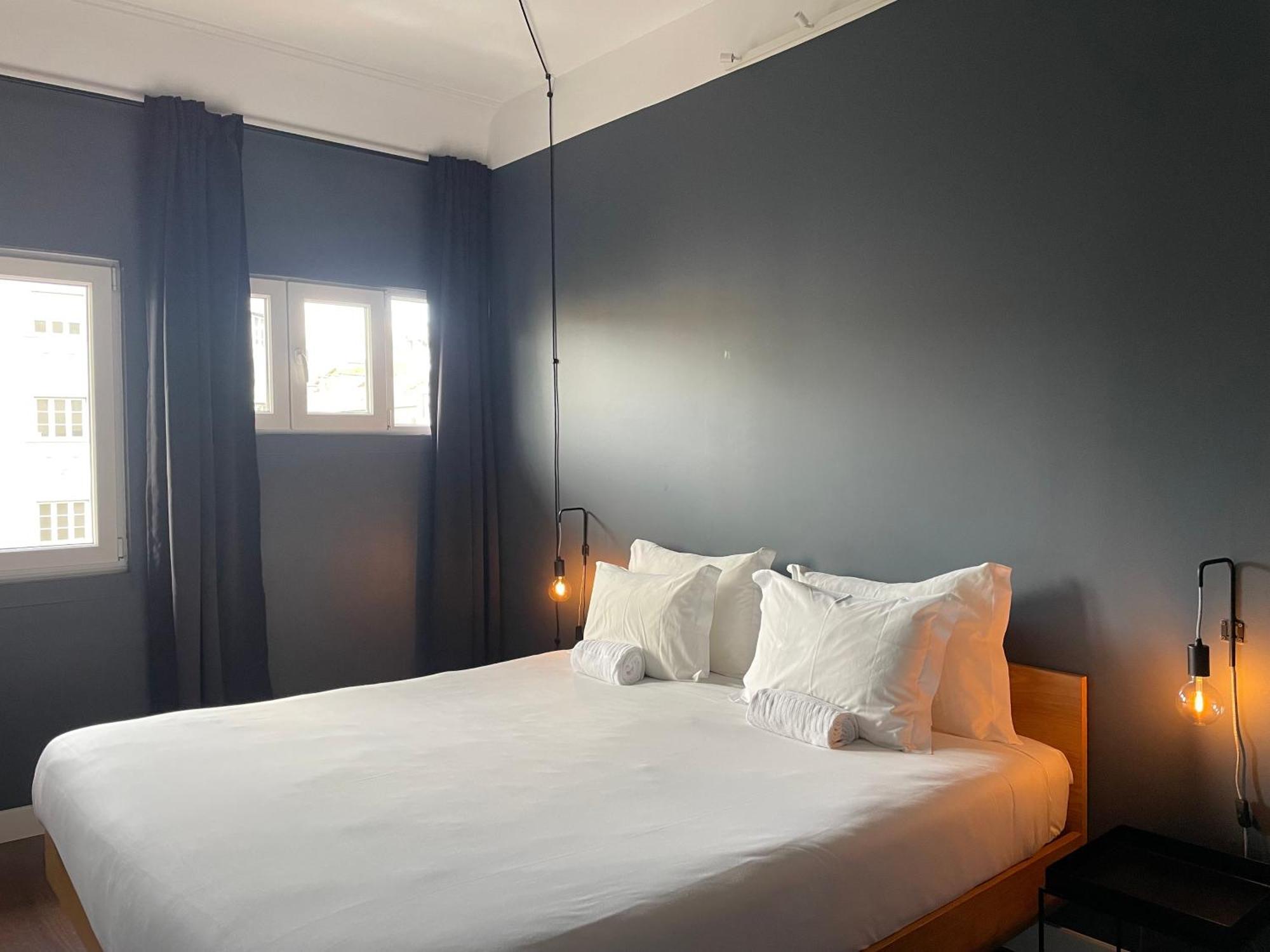 Hostal Avenue & Lisboa